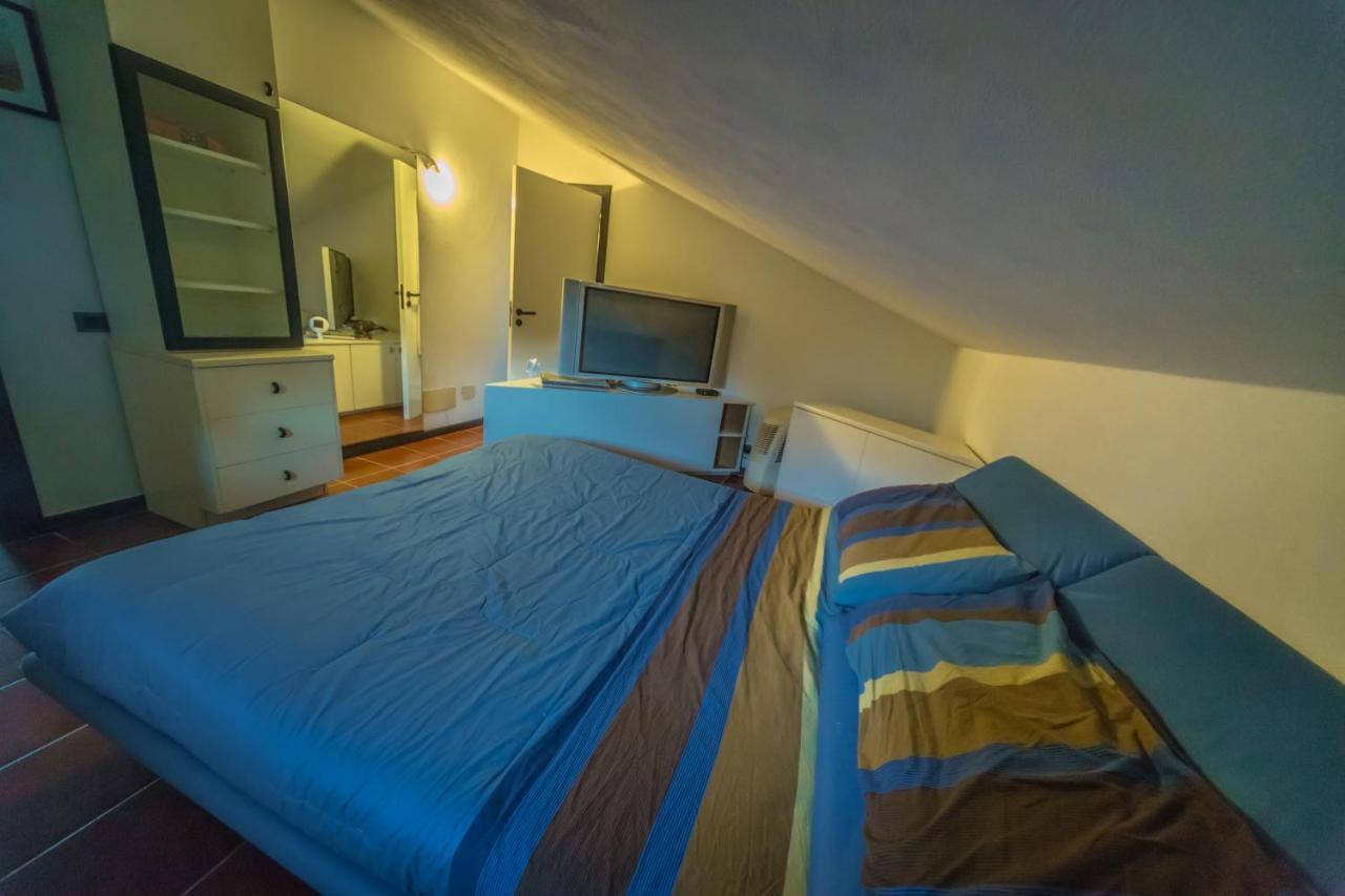 Villa Buzzi Besozzo Екстер'єр фото
