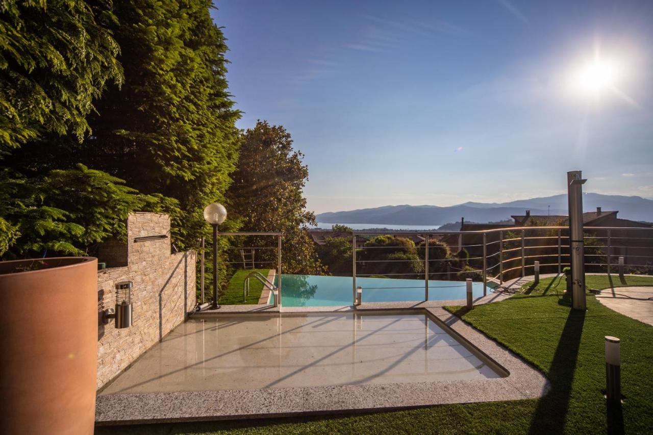 Villa Buzzi Besozzo Екстер'єр фото